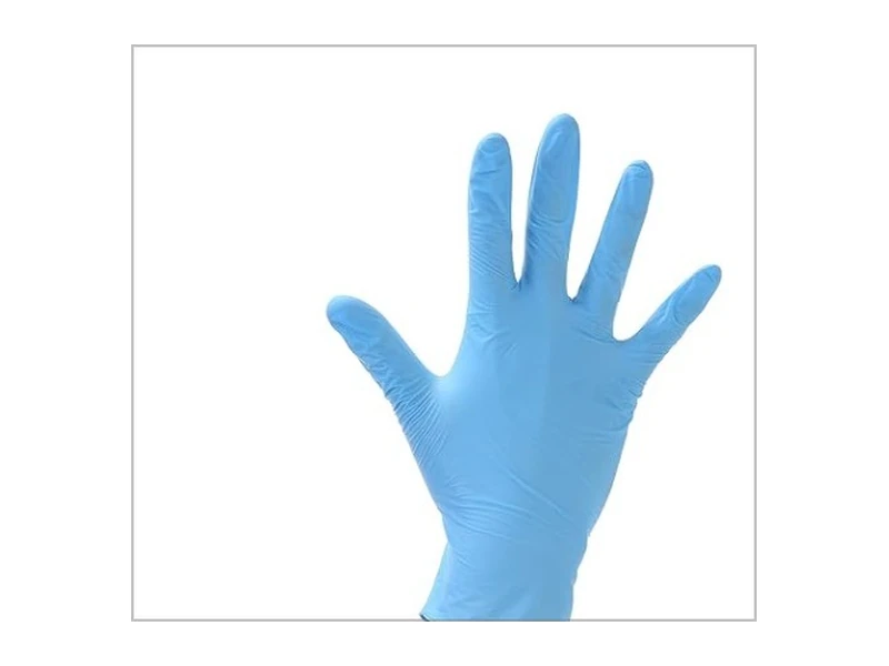 Chemical-resistant nitrile gloves for spraying decking oil
