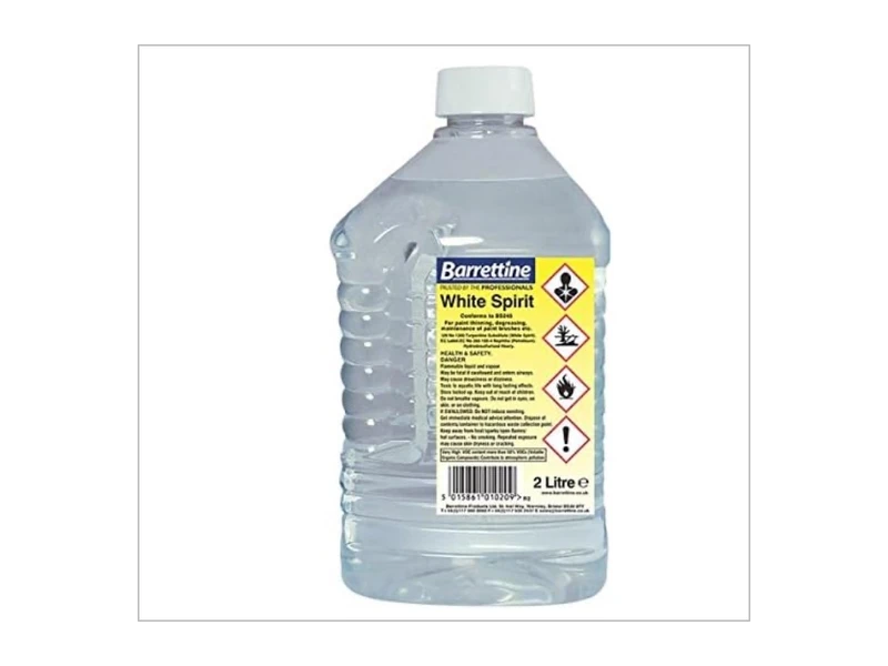 White spirit for thinning solvent-based decking oil and cleaning